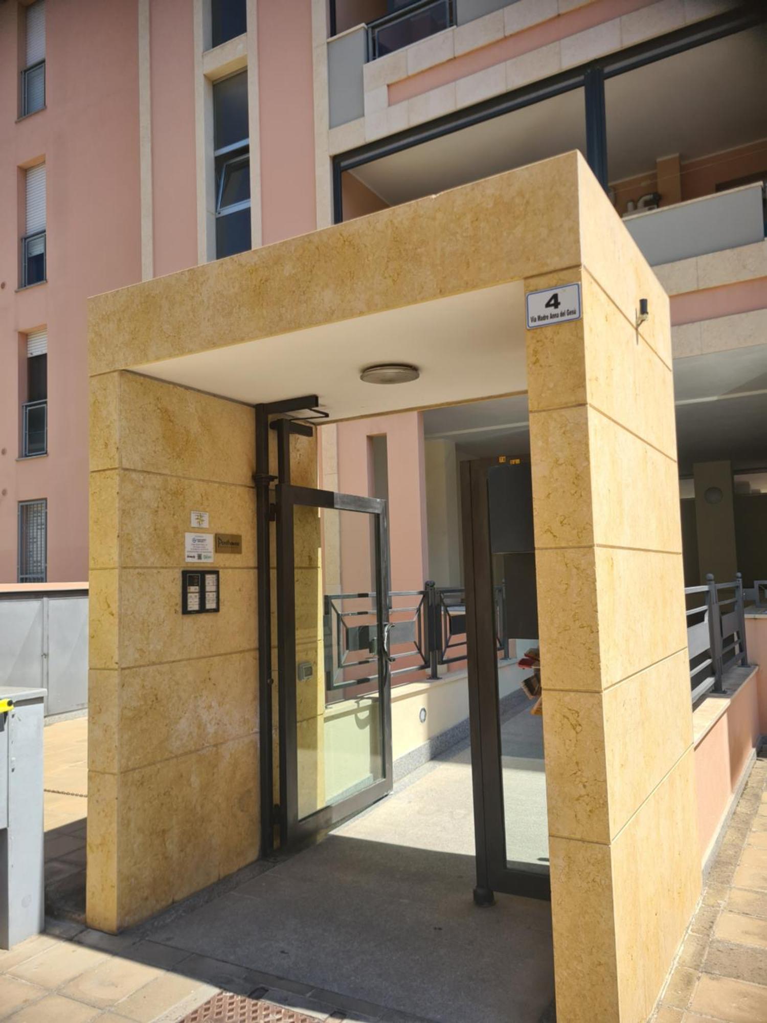 فندق Penthouse Genneruxi كالياري المظهر الخارجي الصورة